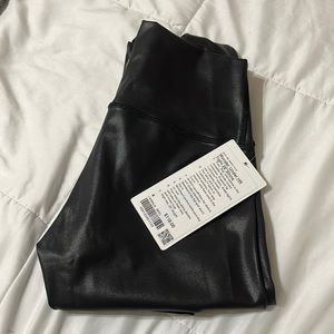 NWT Lululemon Wunder Under Foil High Rise 28” Shine leggings